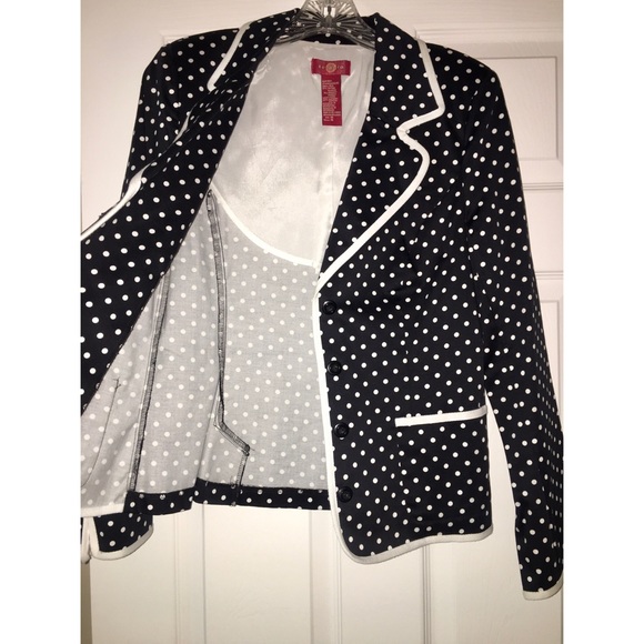 Sangria Polka Dot Blazer - Picture 2 of 9